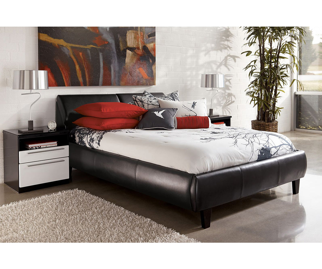 IF 193 (Black) - BED